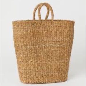 H&M handmade seagrass laundry large basket
